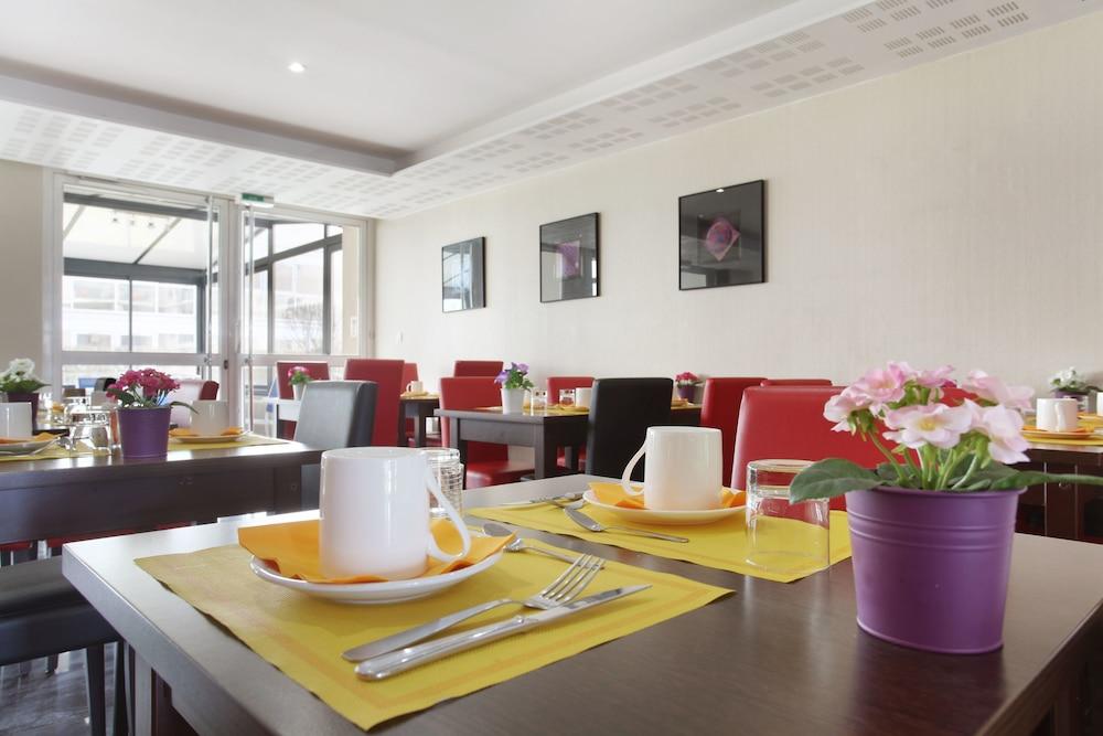 Appart Hotel Odalys City Aix En Provence Le Clos De La Chartreuse Aix-en-Provence Bagian luar foto