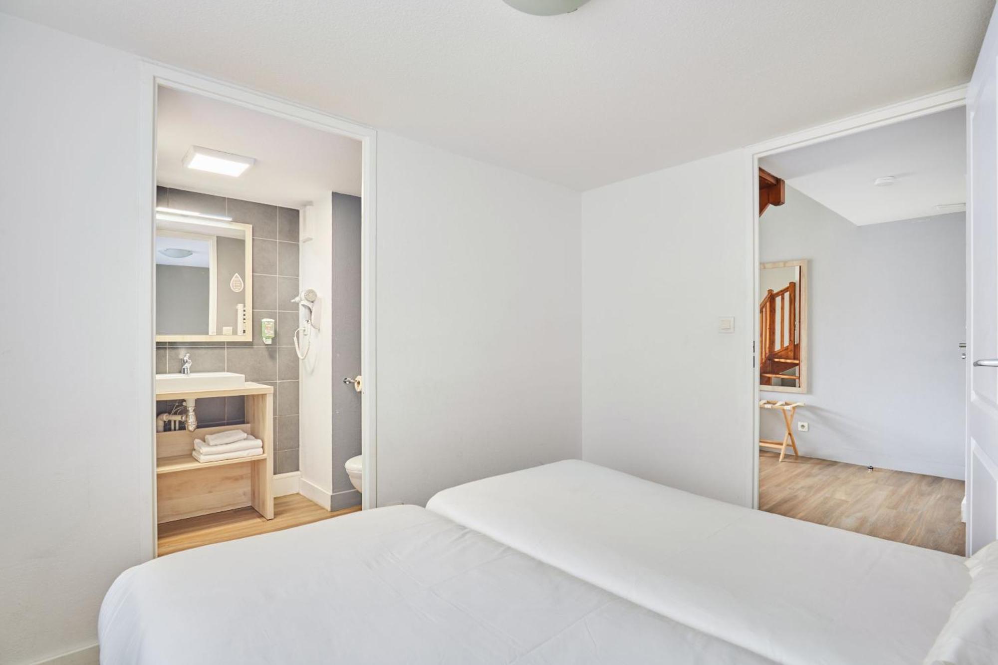 Appart Hotel Odalys City Aix En Provence Le Clos De La Chartreuse Aix-en-Provence Bagian luar foto