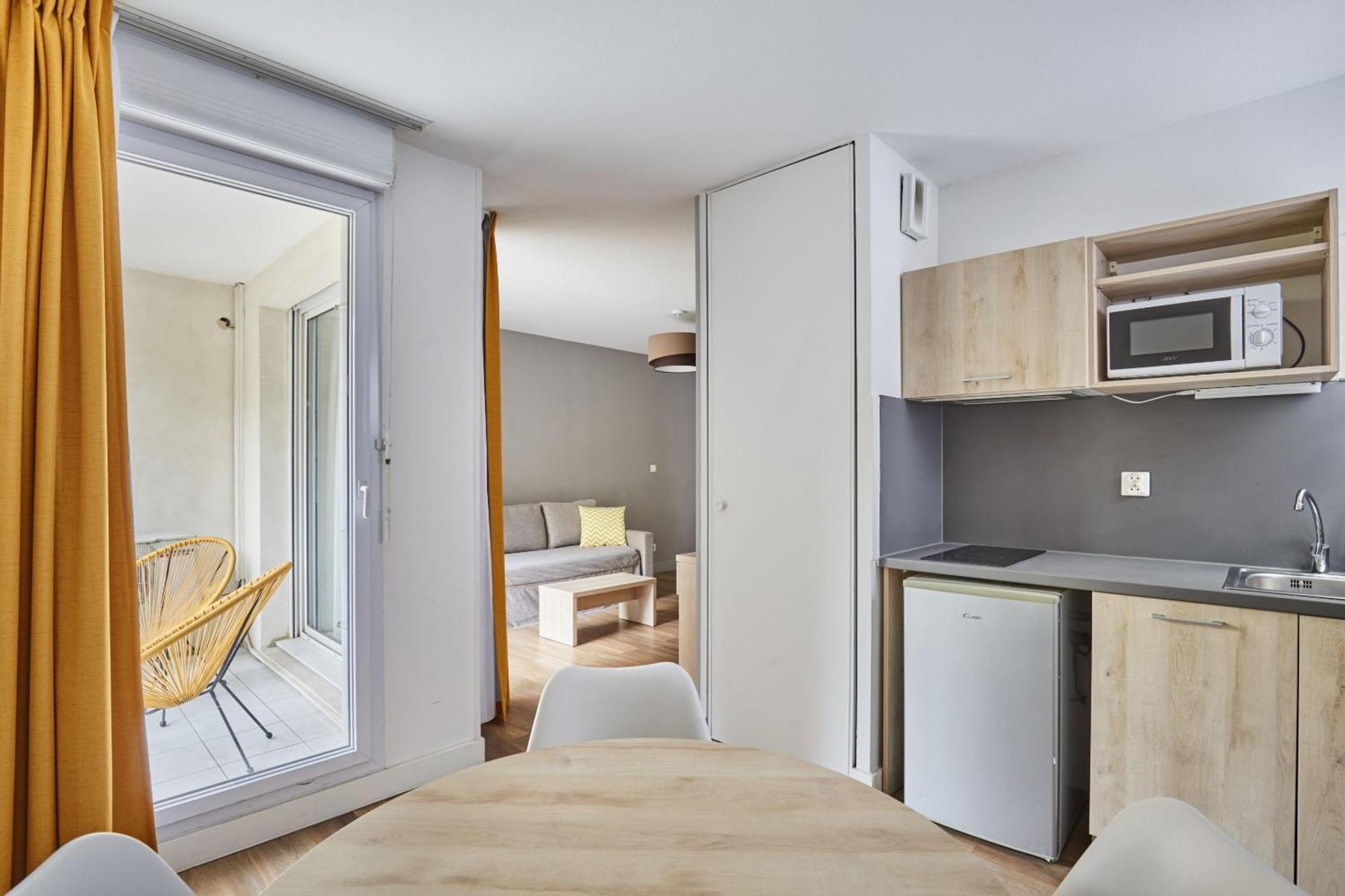 Appart Hotel Odalys City Aix En Provence Le Clos De La Chartreuse Aix-en-Provence Bagian luar foto